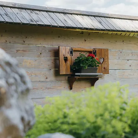 Alp Glamping Village * Radovljica