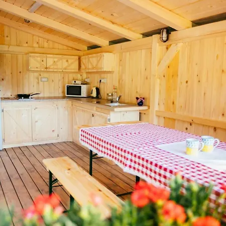 Campingplatz Alp Glamping Village Radovljica