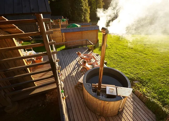 Alp Glamping Village *